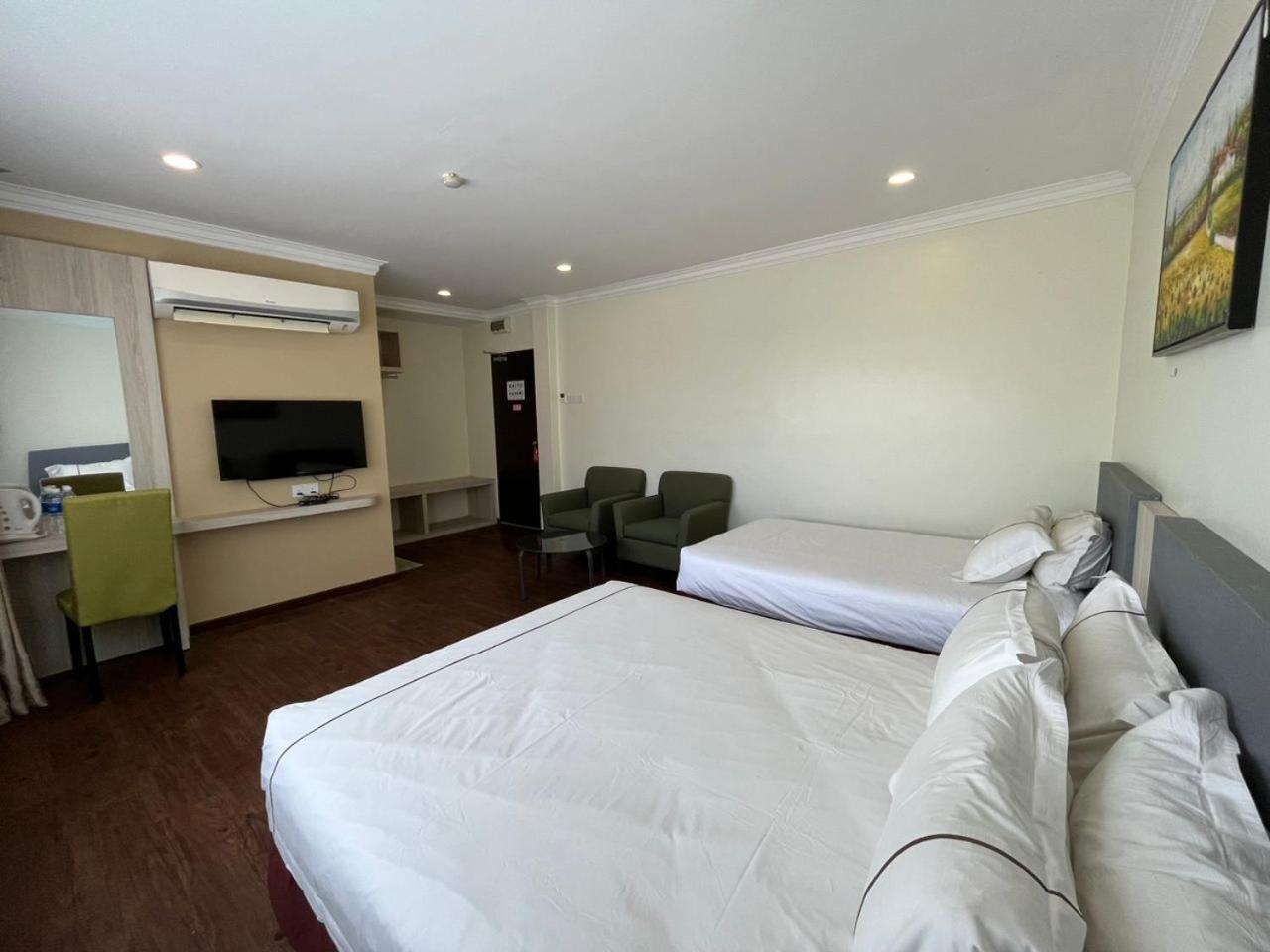 แองโซกาโฮเต็ลเทลัคอินแทน Hotel เตลุคอินทัน ภายนอก รูปภาพ